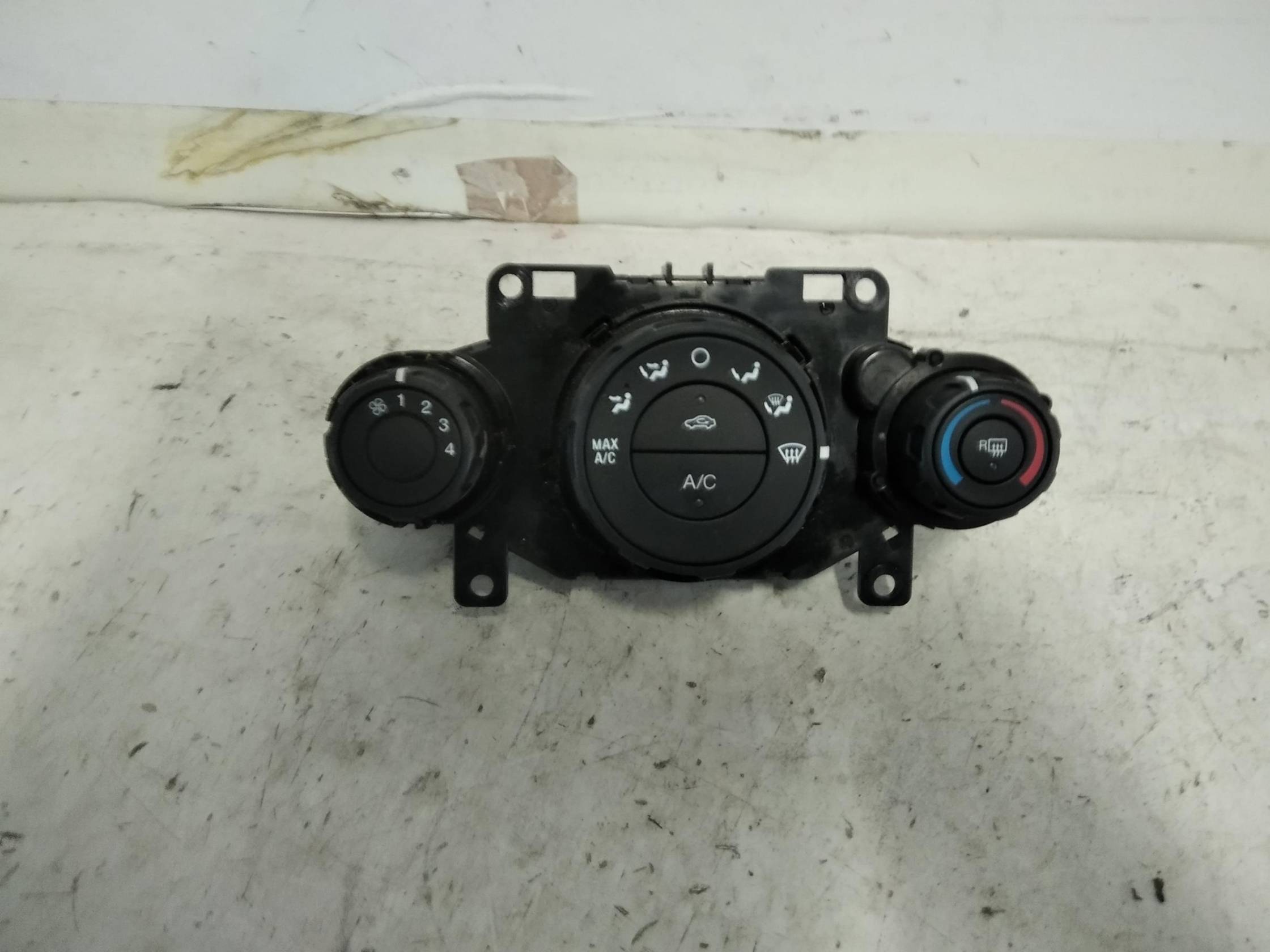 Blocco comando climatizzazione